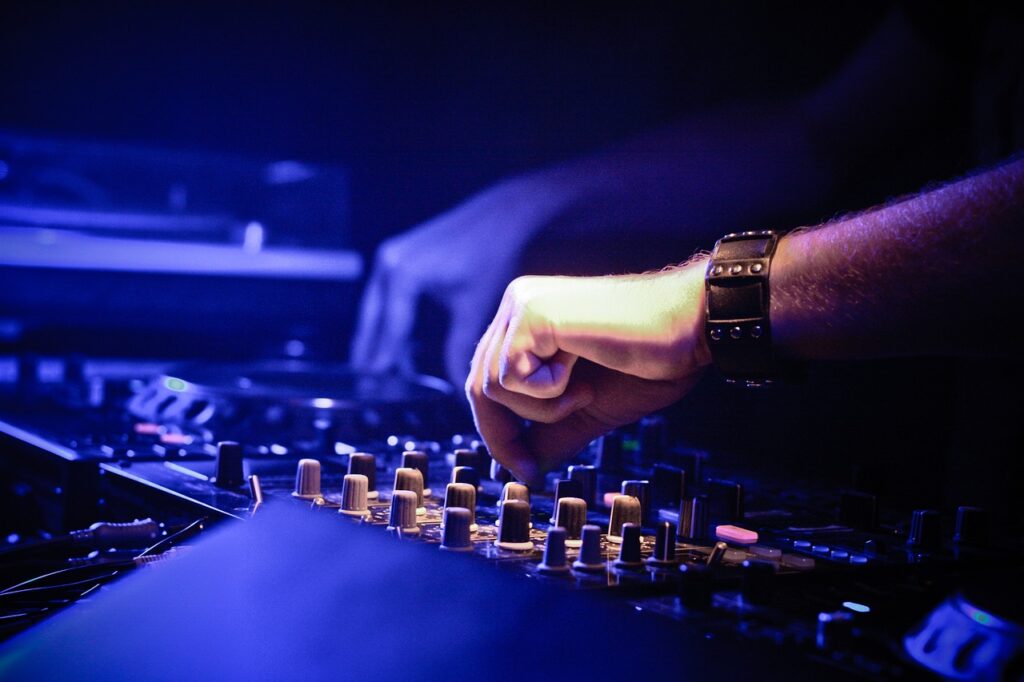 DJ Barry